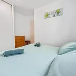 Sejour Golf & Piscine A Apartment Beziers