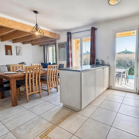 Golf&piscine à Villa Béziers