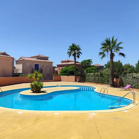 Golf&piscine à Villa Béziers