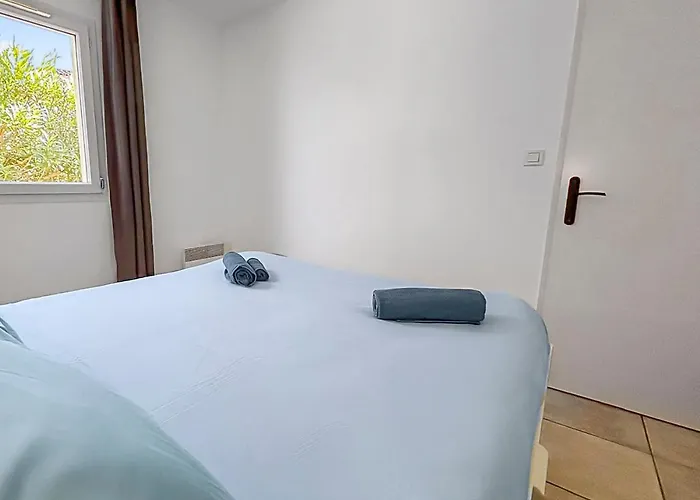 Апартаменты Sejour Golf & Piscine A